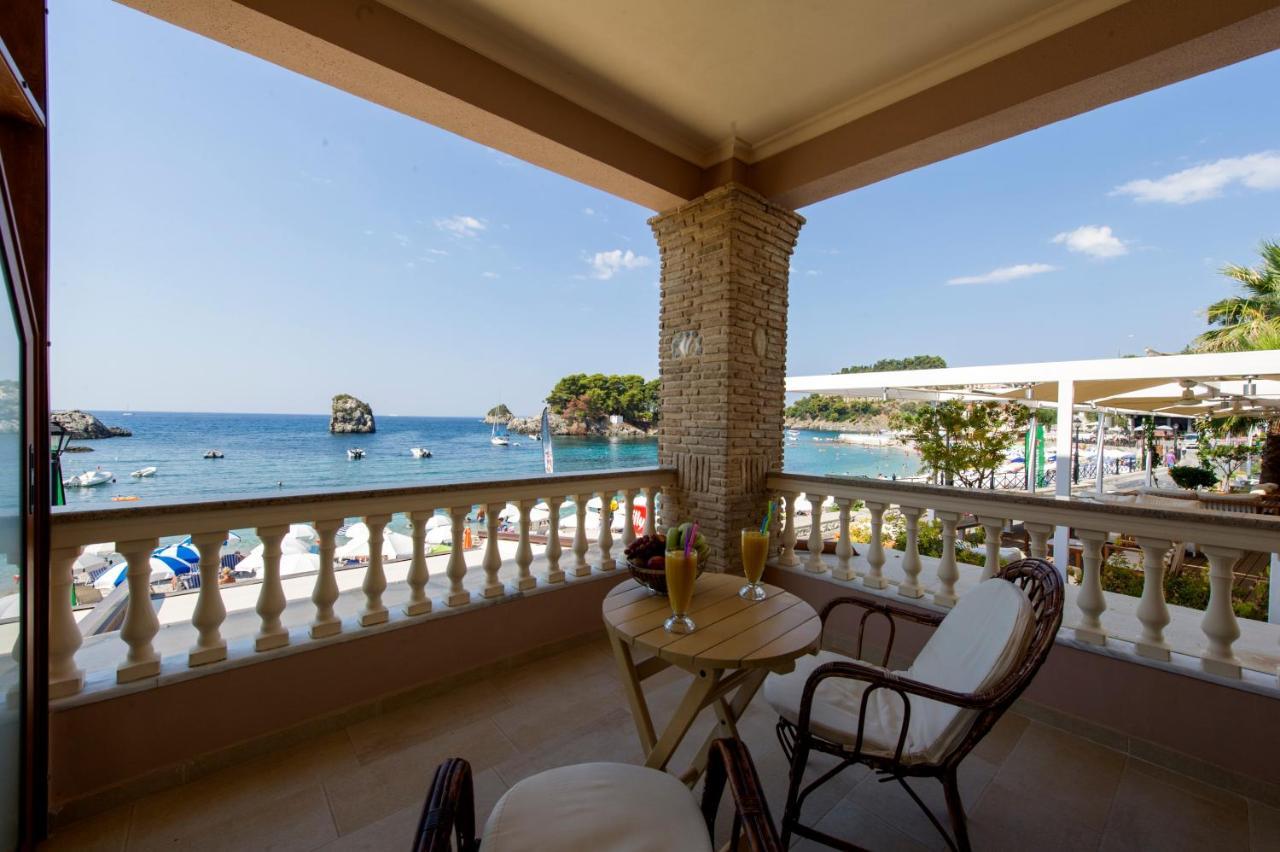 Utopia Parga Luaran gambar